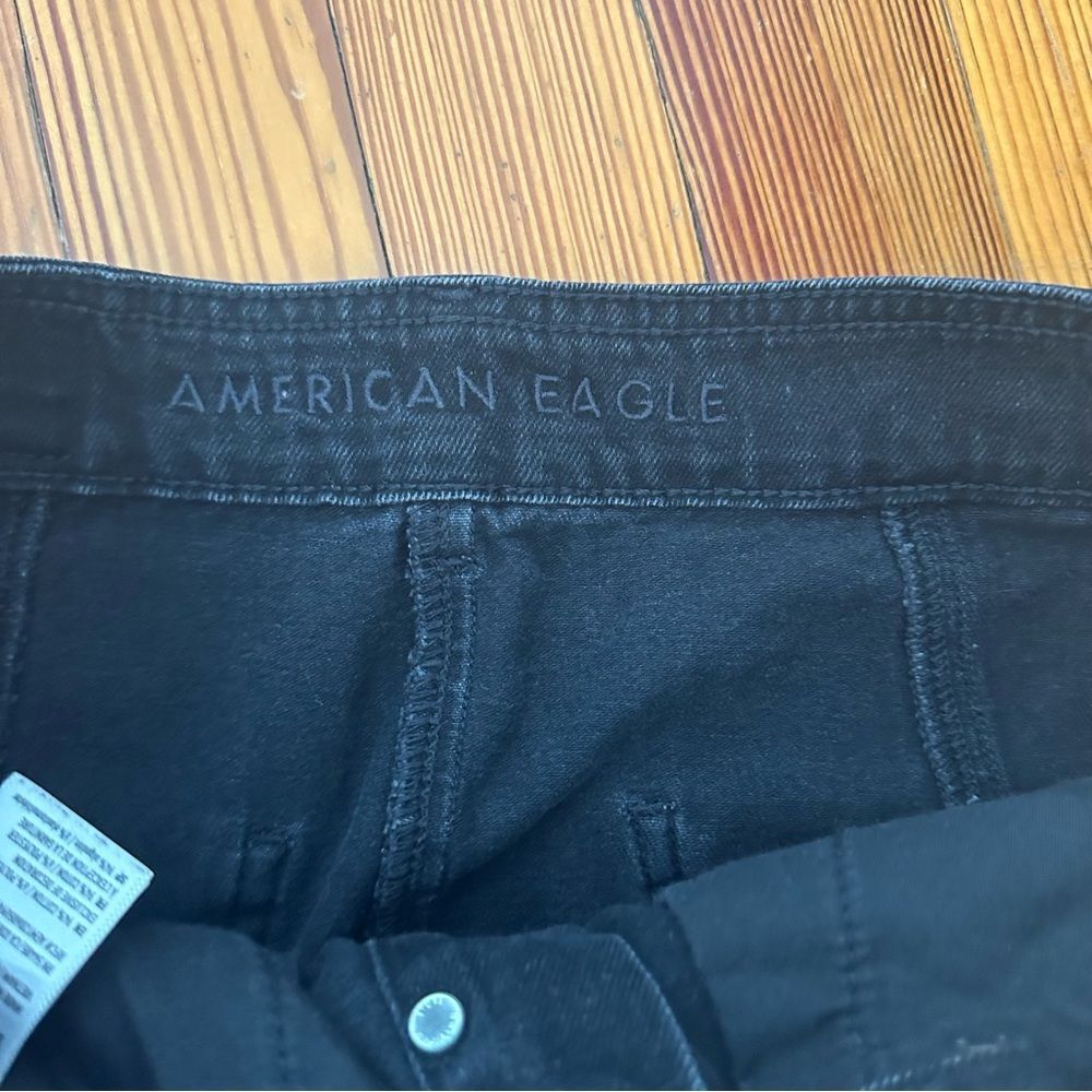 Sz 4 American Eagle black denim skirt - Picture 3 of 4